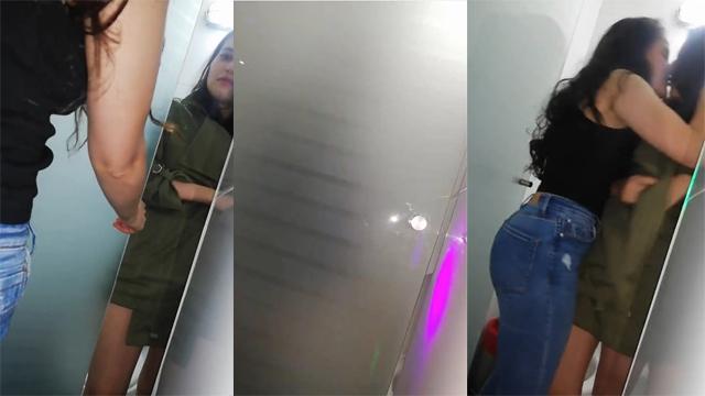 Horny Bengaluru Girls Ke Beech Washroom Mein Hua Lesbian Sex