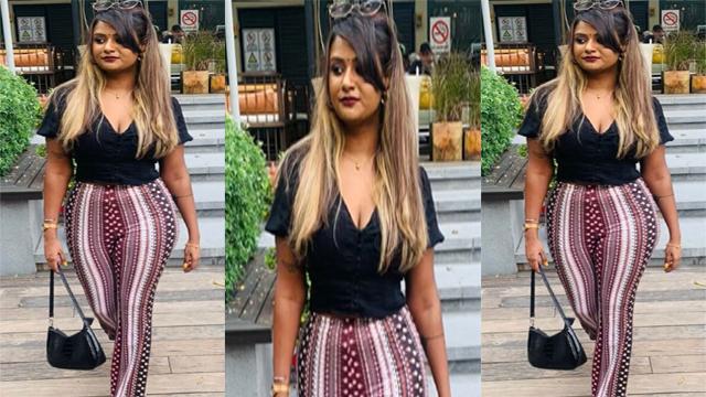 Horny Tamil Girl Passionate Blowjob Big Cock